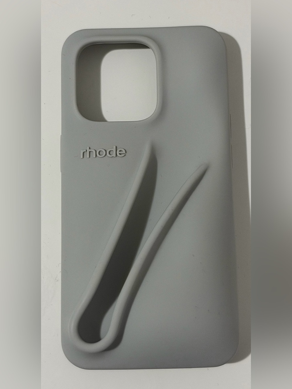Rhode Gray Silicone Phone Case with Grip 14pro